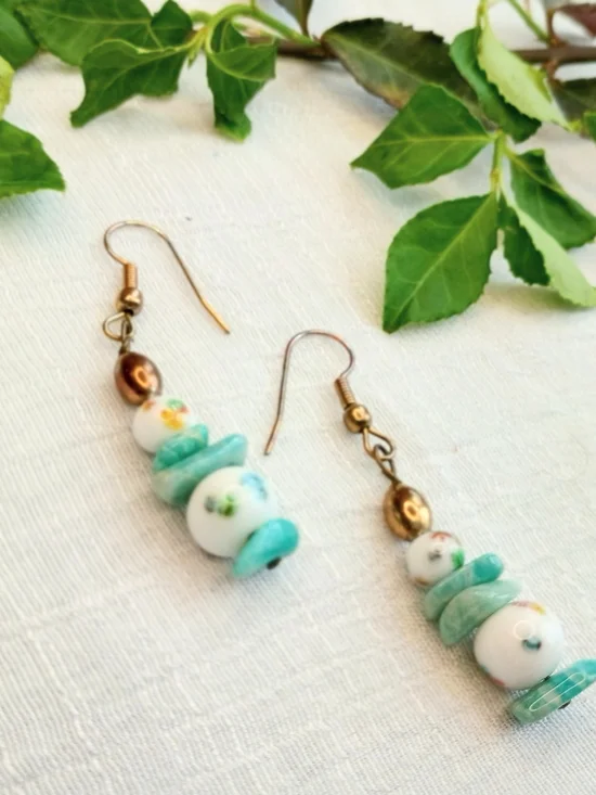 🌊 COASTAL GRANDMOTHER 🌊 TRU VTG 70s - 80s Artisan Crafted earrings, bohemian - Picture 2 of 9